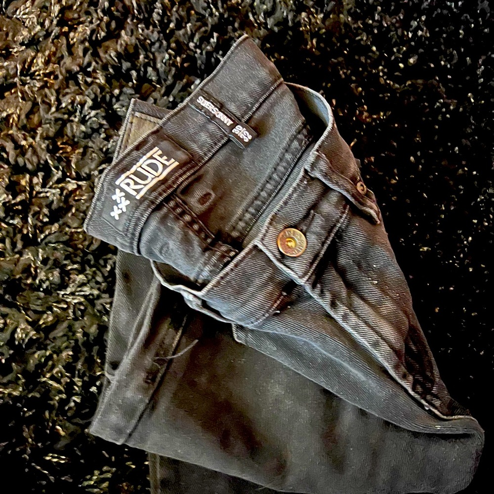 Black skinny jeans